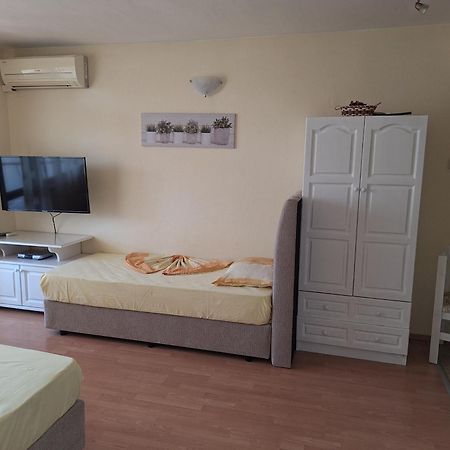 Primorski Briz Guest House بريمورسكو المظهر الخارجي الصورة
